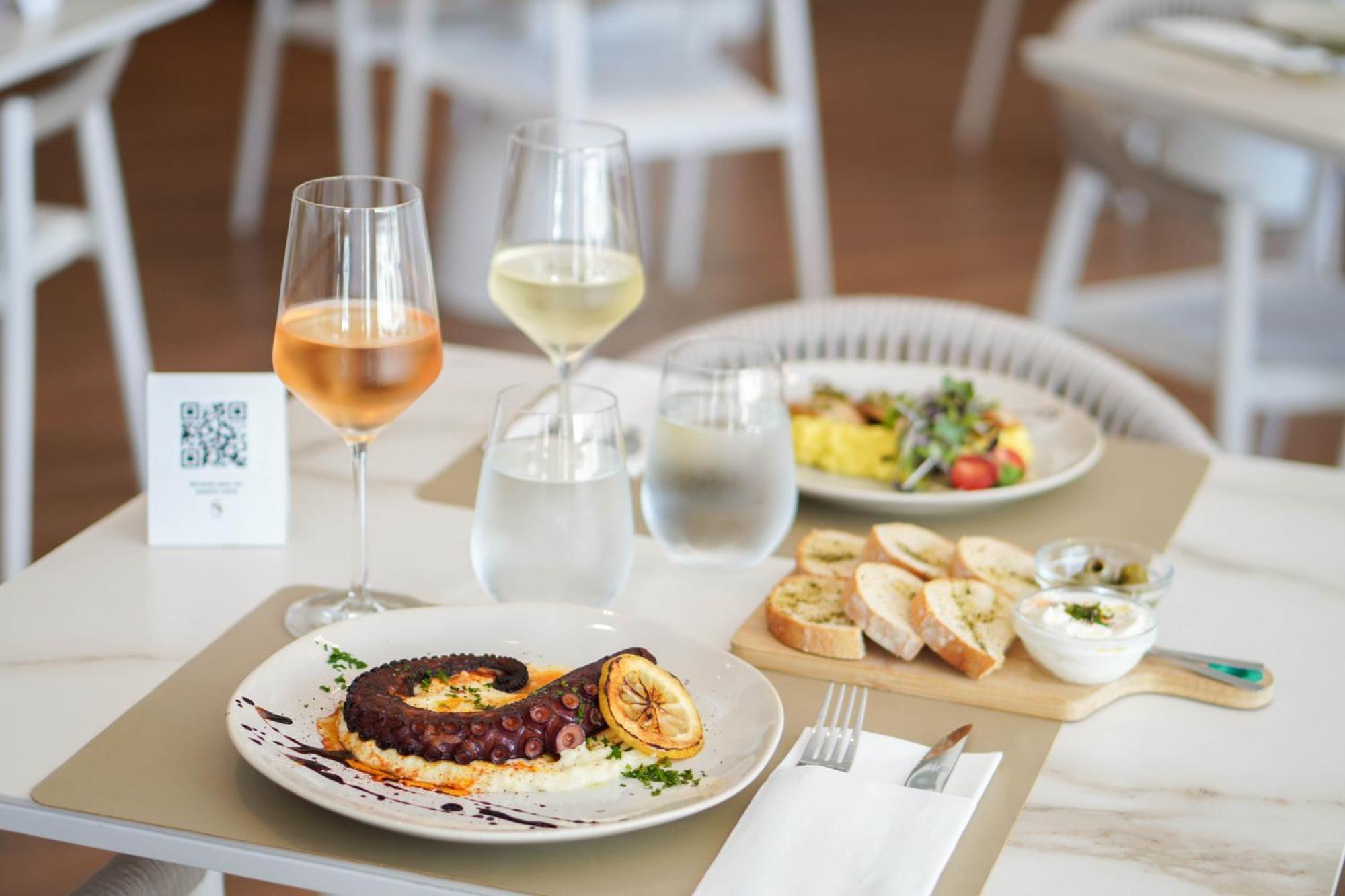 Hotel Solerios Punta del Este Ngoại thất bức ảnh